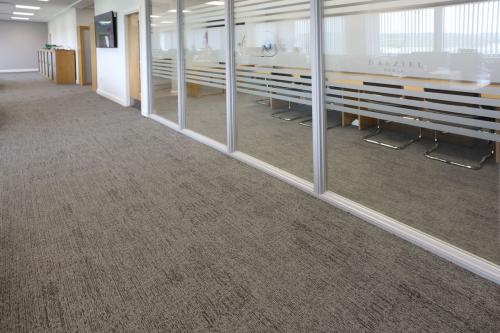 Rillatech-carpet-tiles-multilevel-loop-alaska-grey-office-013