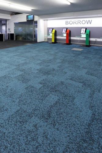 Sheffield-Hallam-University-rainfall-carpet-tiles-03-533x800