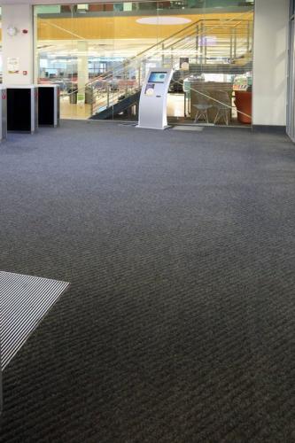 Sheffield-Hallam-University-rainfall-carpet-tiles-05-533x800