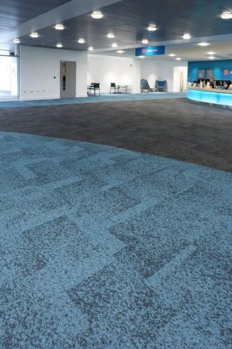 Sheffield-Hallam-University-rainfall-carpet-tiles-08-533x800