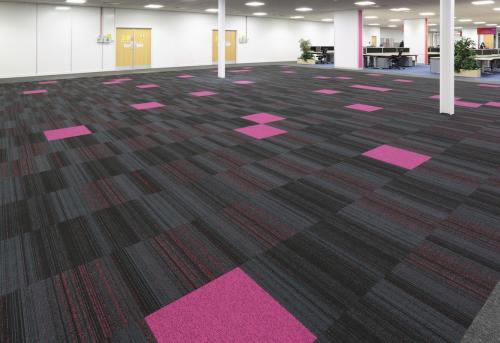 hadron-carpet-tiles-for-offices-001-1166x800