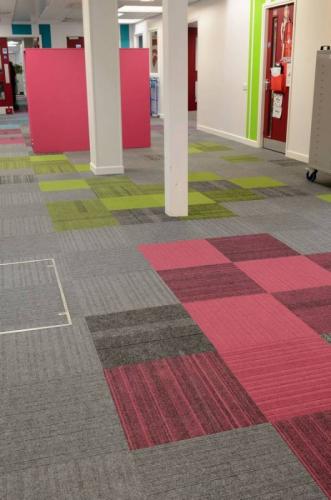 lateral-carpet-tiles-st-matthews-school-12-530x800