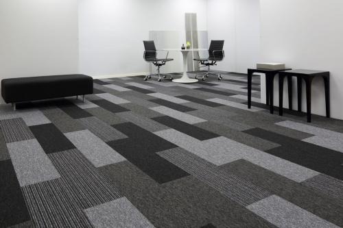 tivoli-carpet-planks-tufted-loop-pile-grey-black-studio-0054