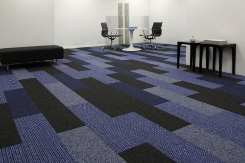 tivoli-carpet-planks-tufted-loop-pile-grey-blue-black-studio-0058