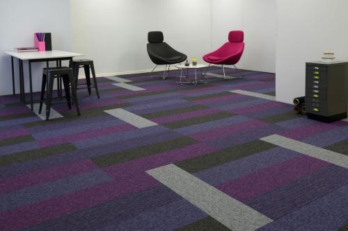 tivoli-carpet-planks-tufted-loop-pile-purple-black-grey-studio-0078